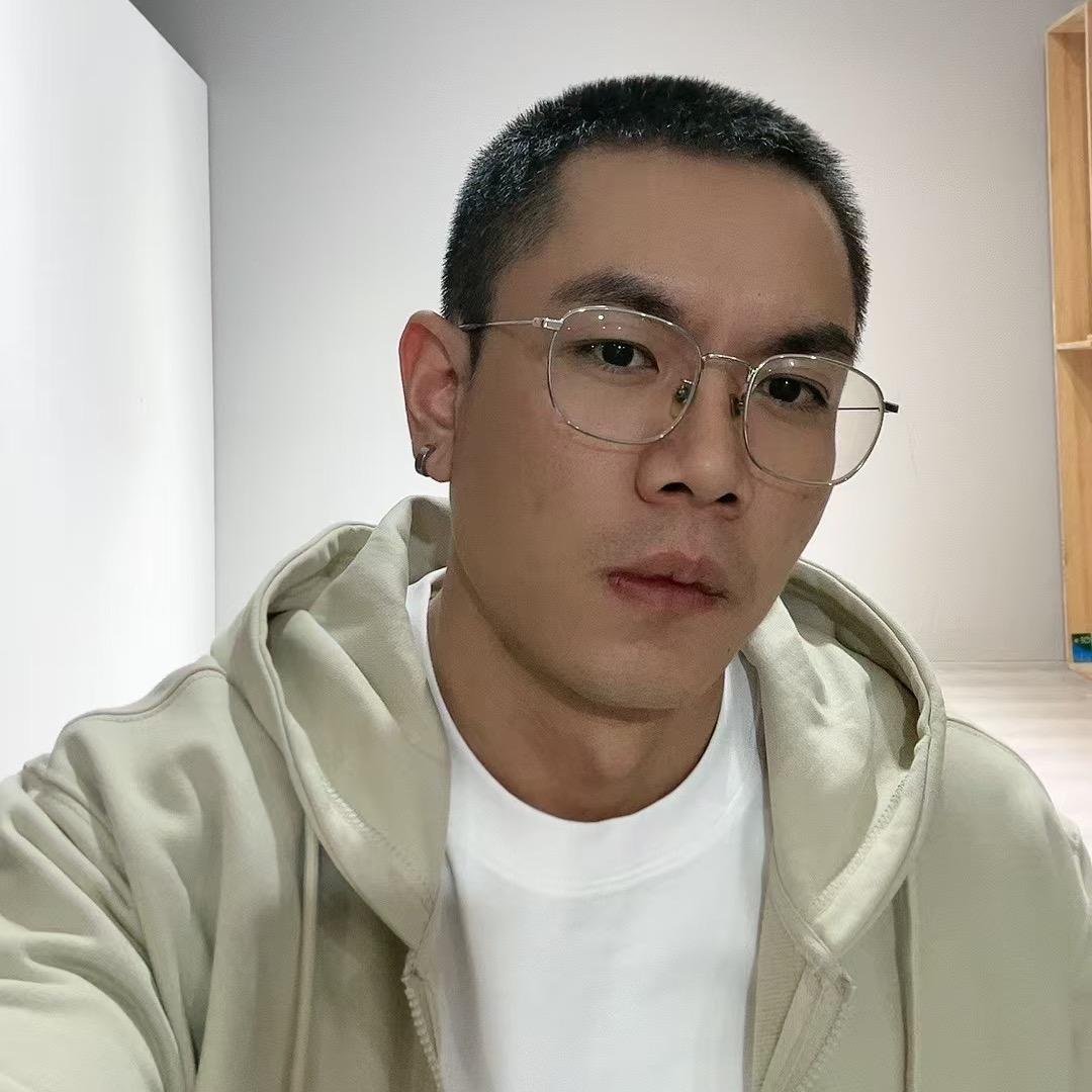 蟹黄灌汤包
