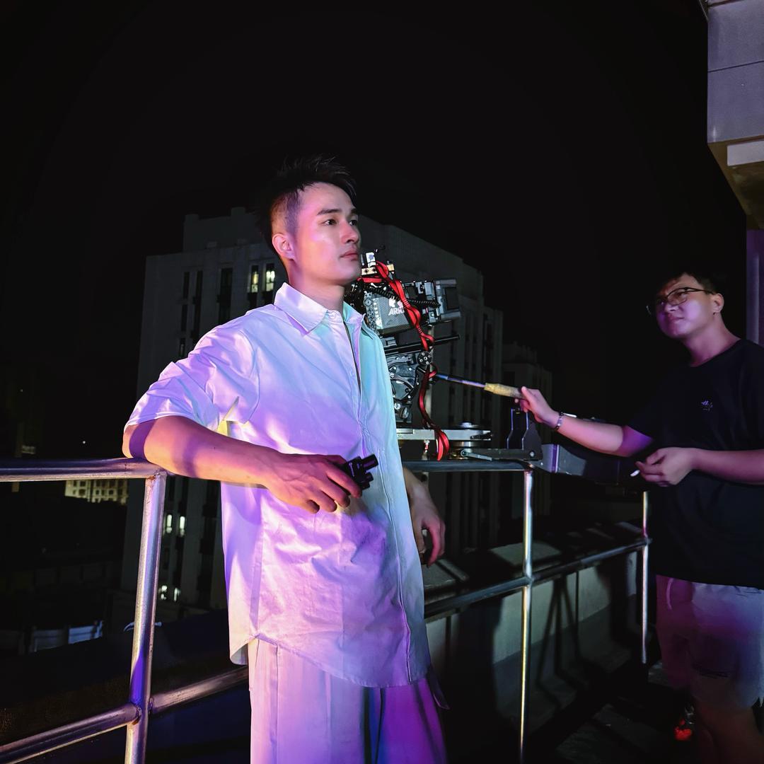 嗨，明天头像