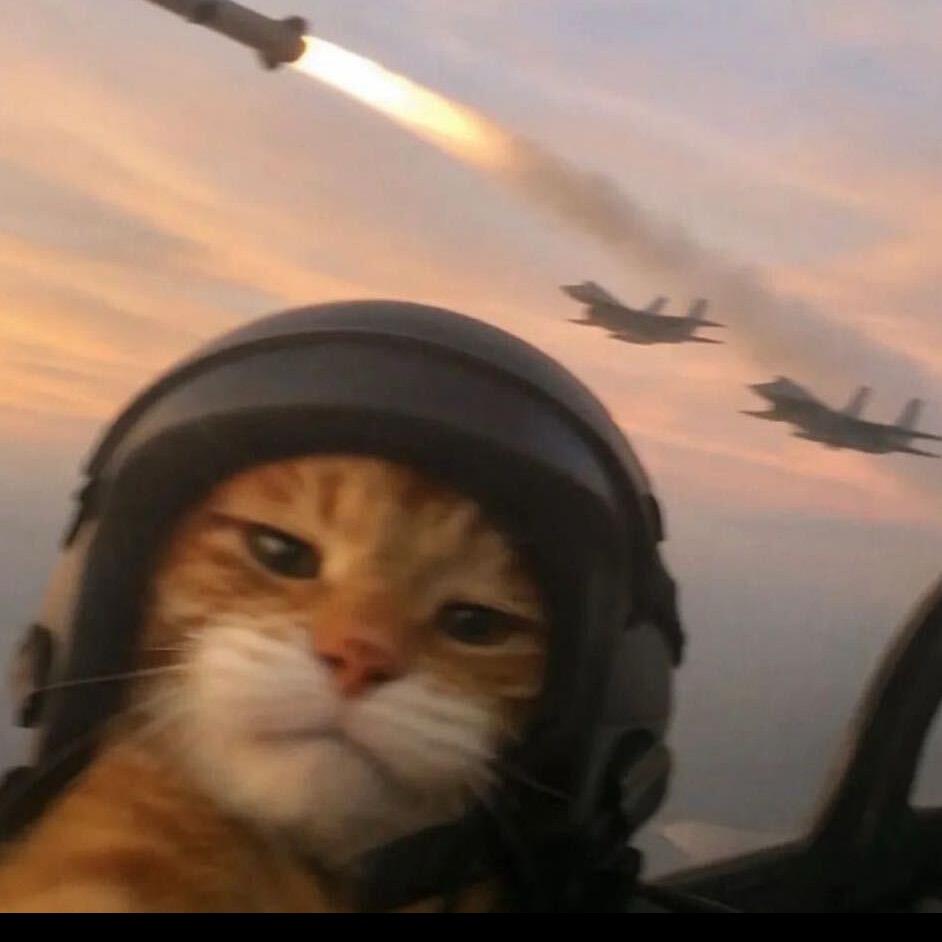 拉不出屎狂扇自己屁股发现越扇越爽