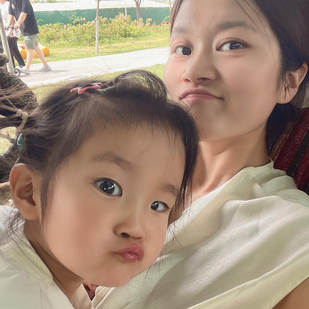 🏅周周baby吖