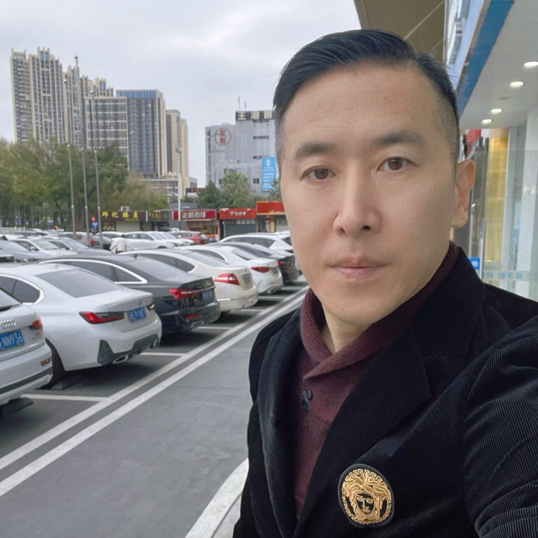 深圳中队长新能源二手车特价批发