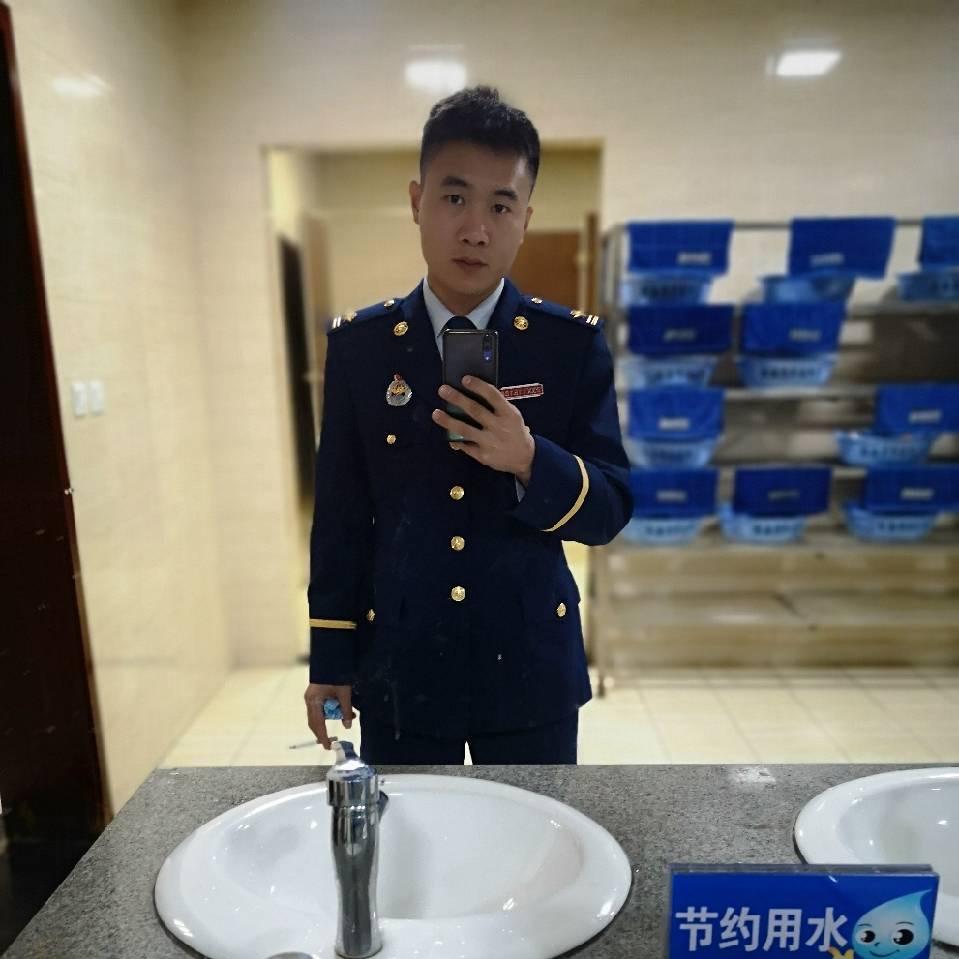 波老师宜宾瑞艺房地产经纪有限公司