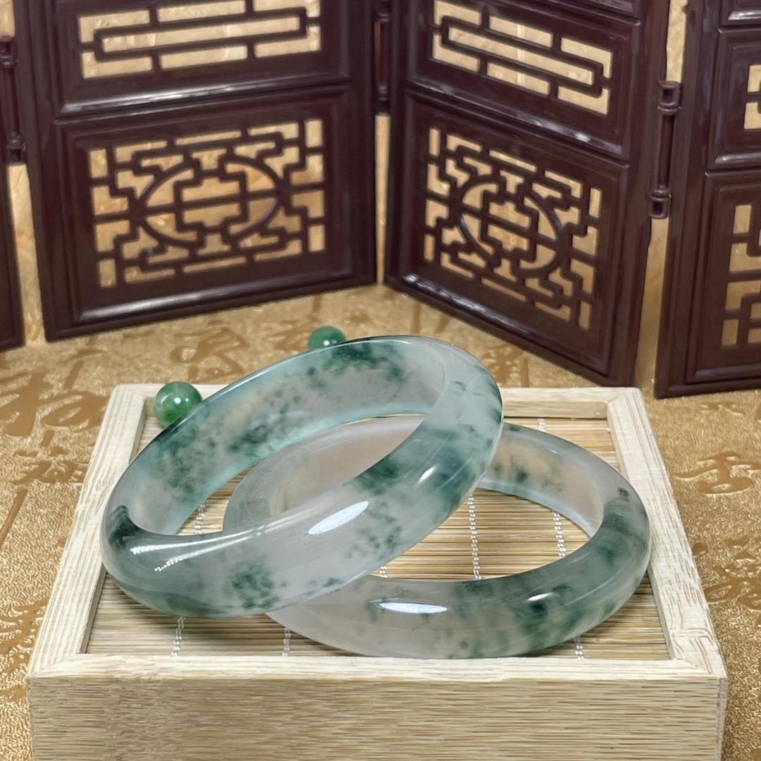 A聚宝镯