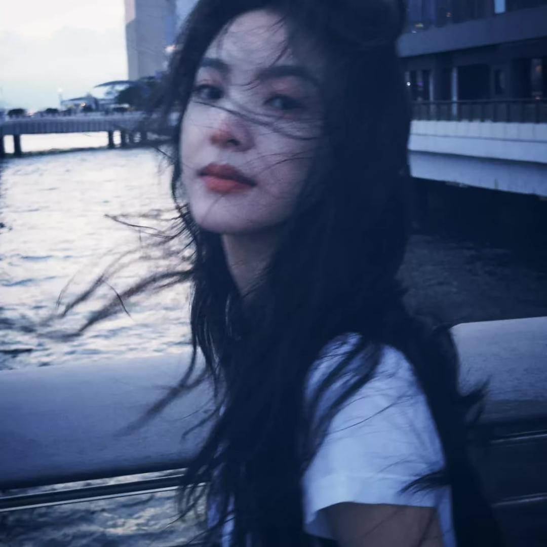 小洛佳。