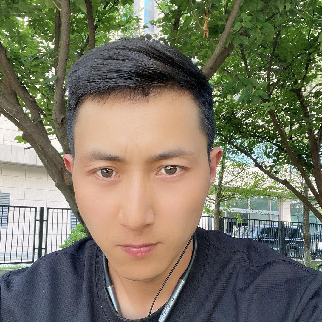 就是九九吖🎤