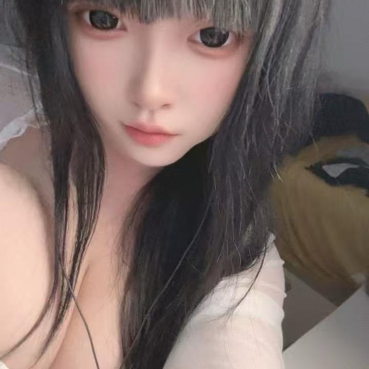 兔兔吃不饱🐰