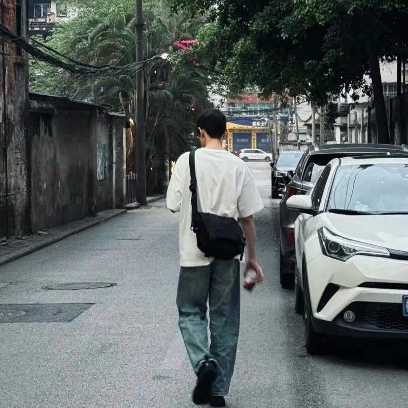 xin忄韦