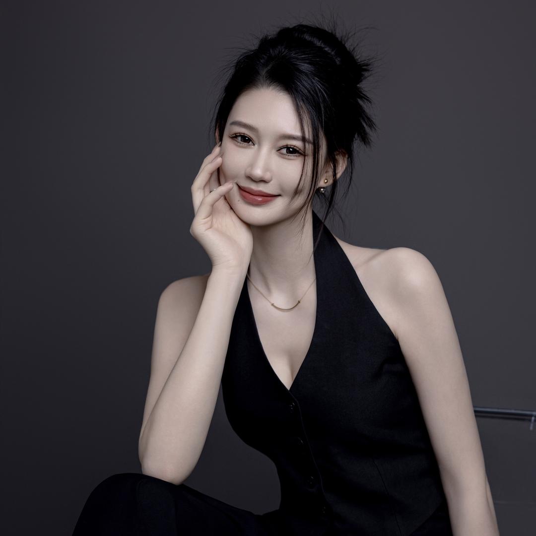 化妆师-婷婷