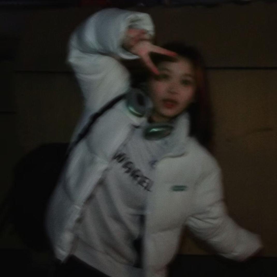 朴志晟.（被6️⃣🐏🐏饭撒版）