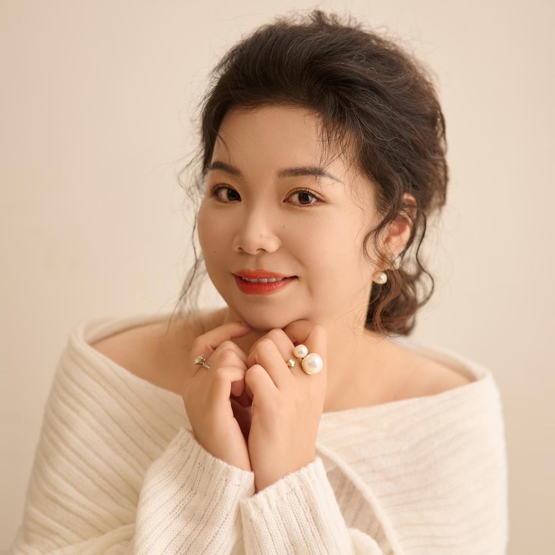拥抱梦想—美艳一家人