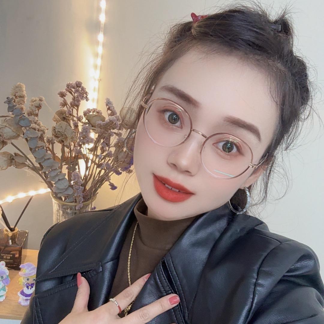 湘湘一米五小个子穿搭