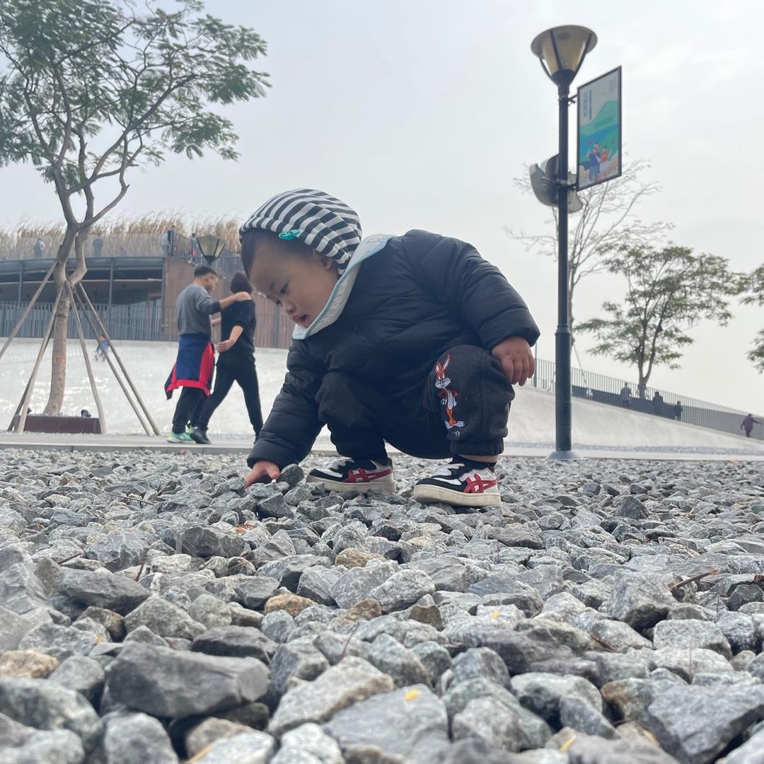 带谦仔跑步的心妈