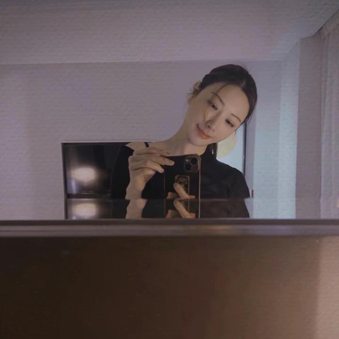纯纯纯白色