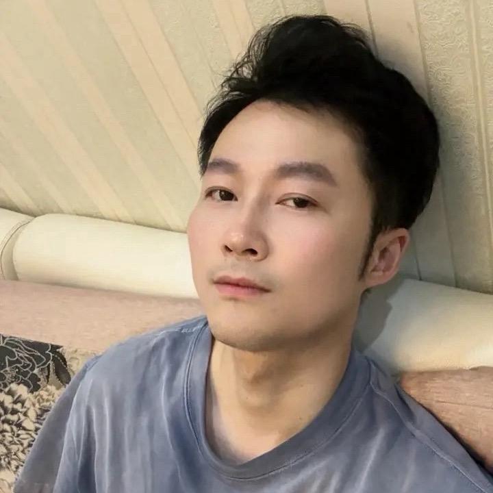 大鹏是个主持🎤