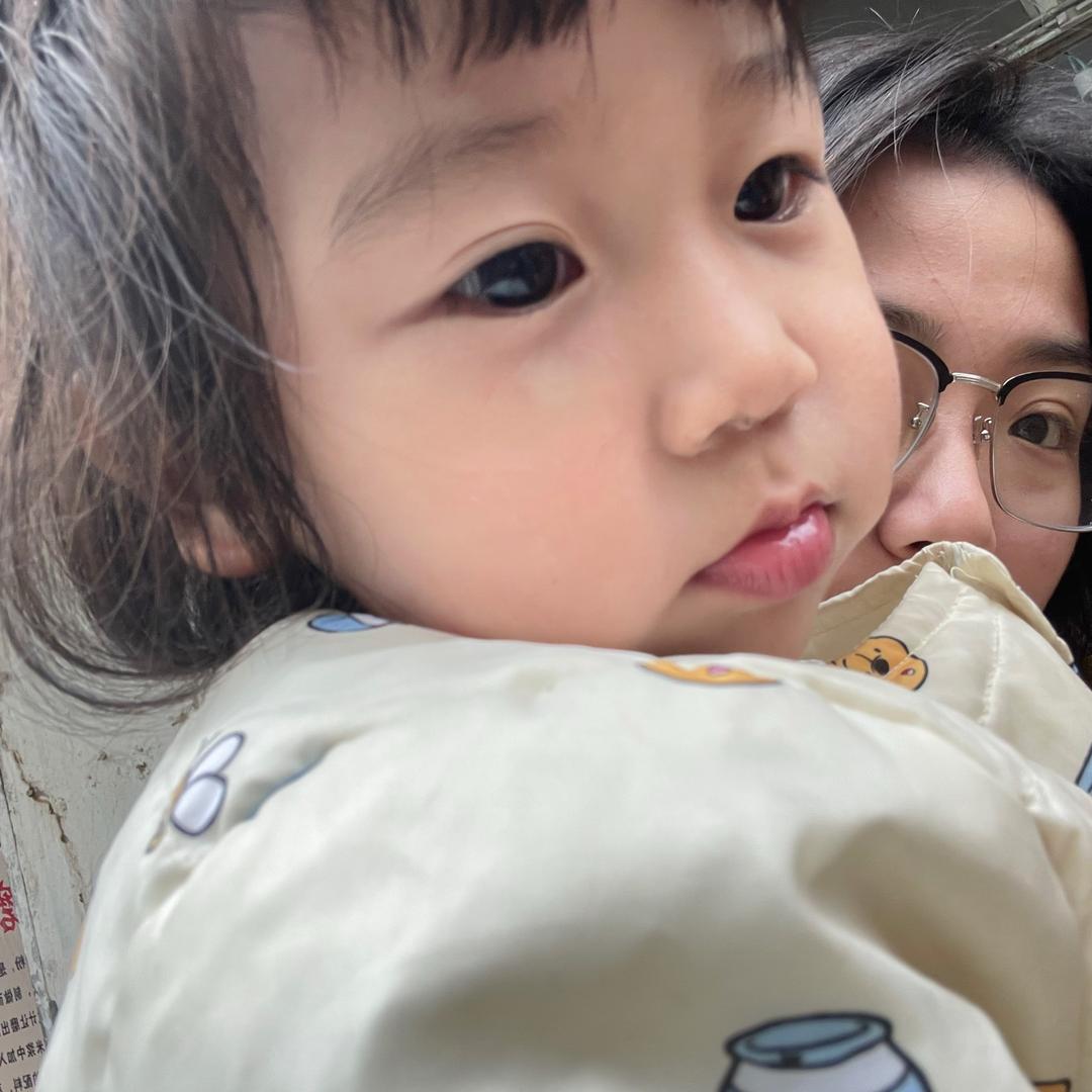张智贤、