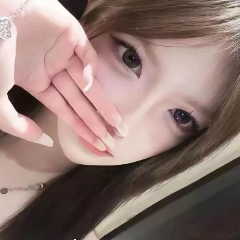 妍妍潮装🫰🏻