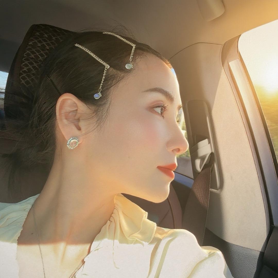 邮箱里的灯光