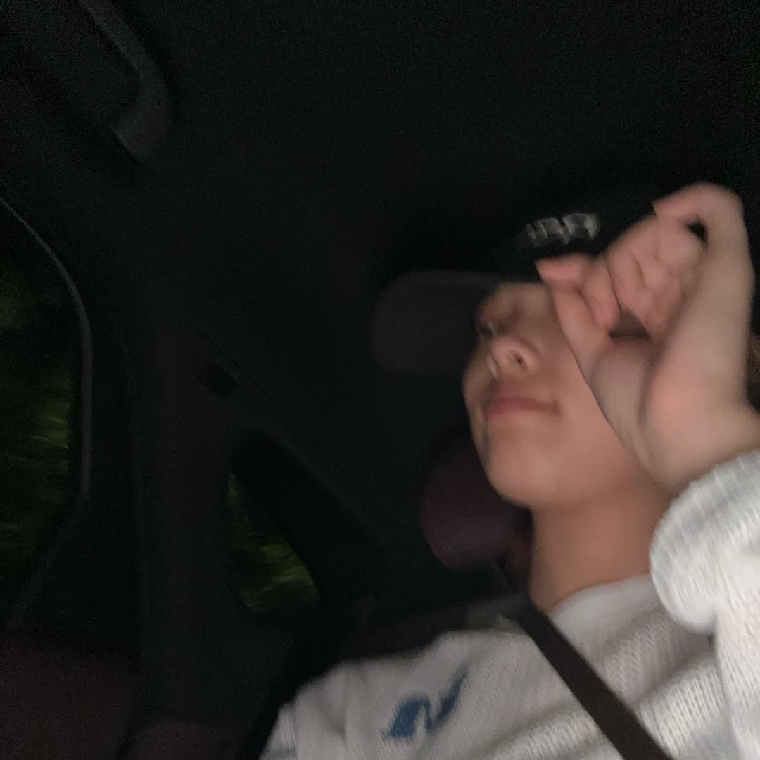 牙牙^
