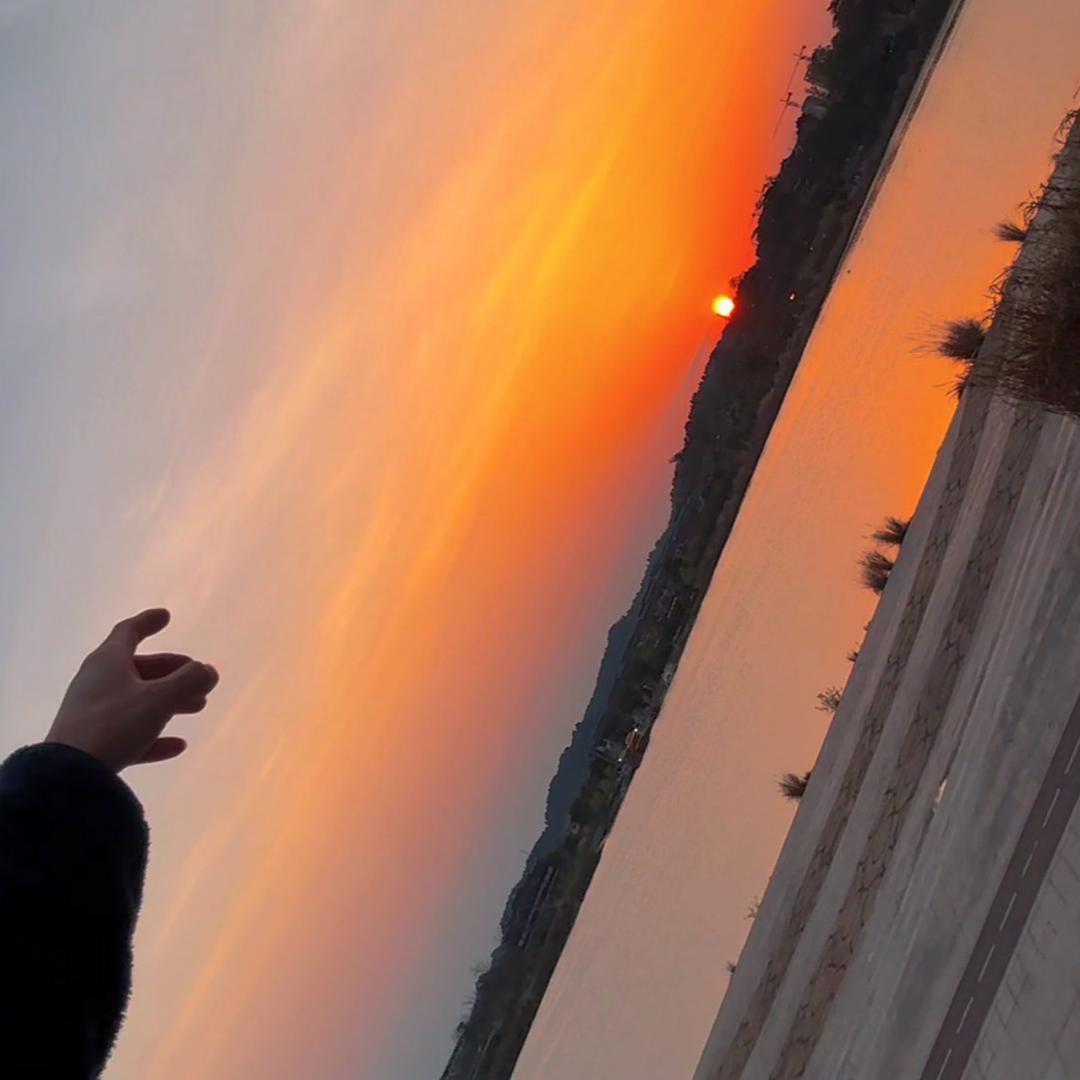 驼背锅