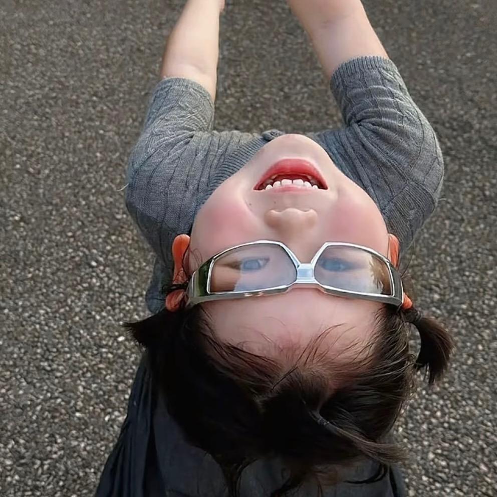 偷吃亿囗小鱼干