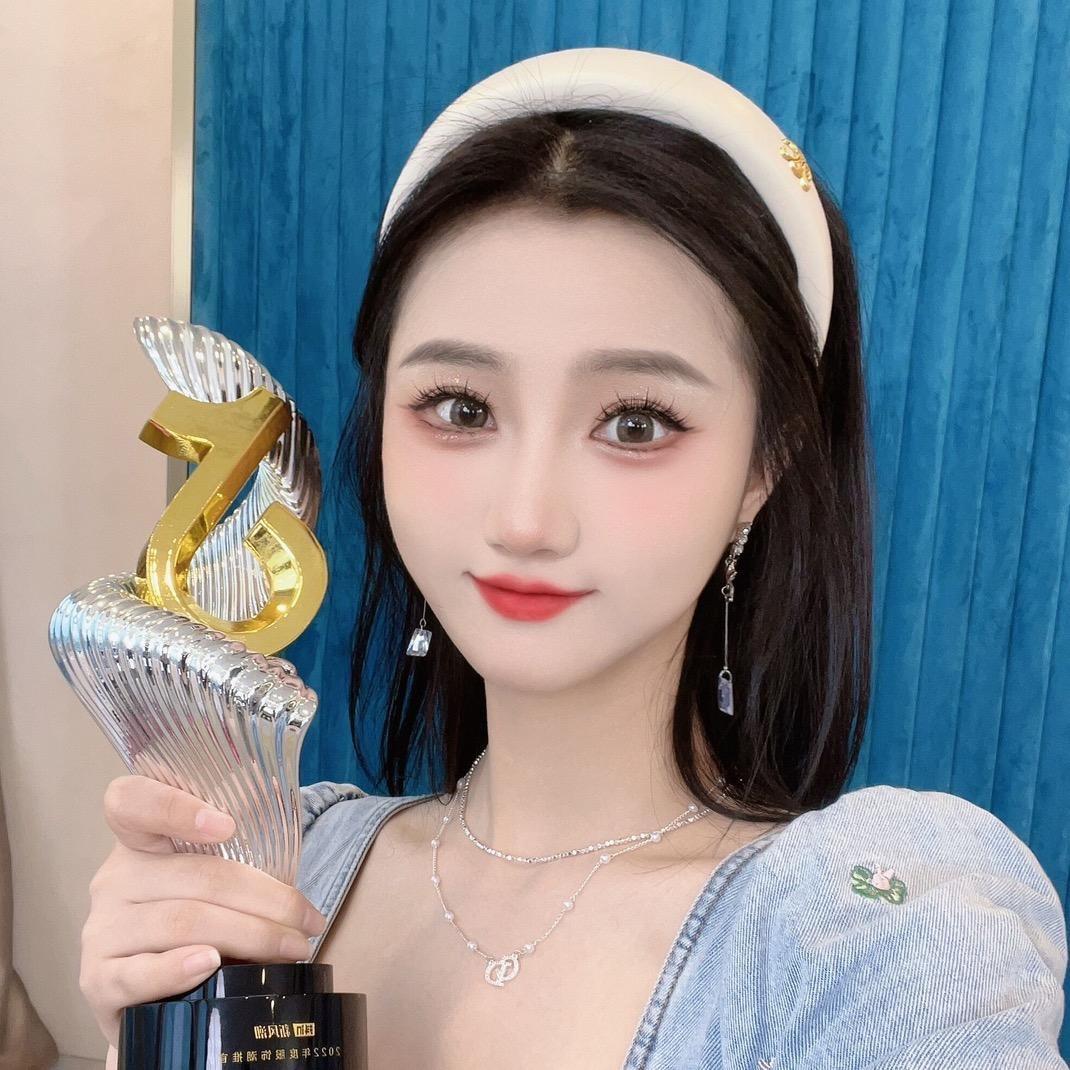 陈书婷