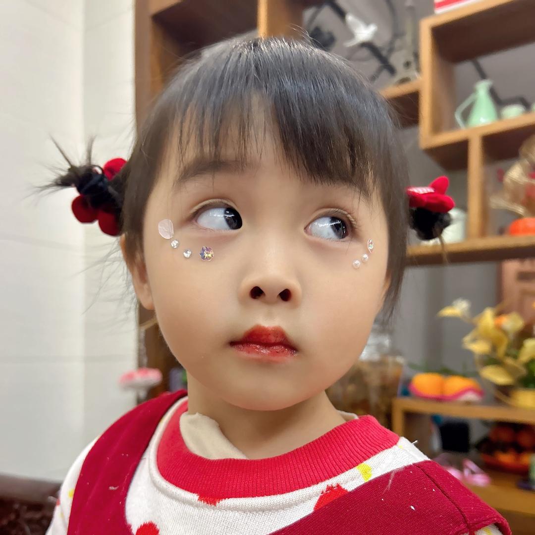 古灵精怪的小柠檬精🍋