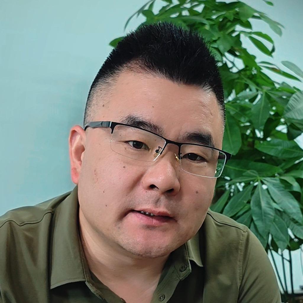 商业拍卖老白