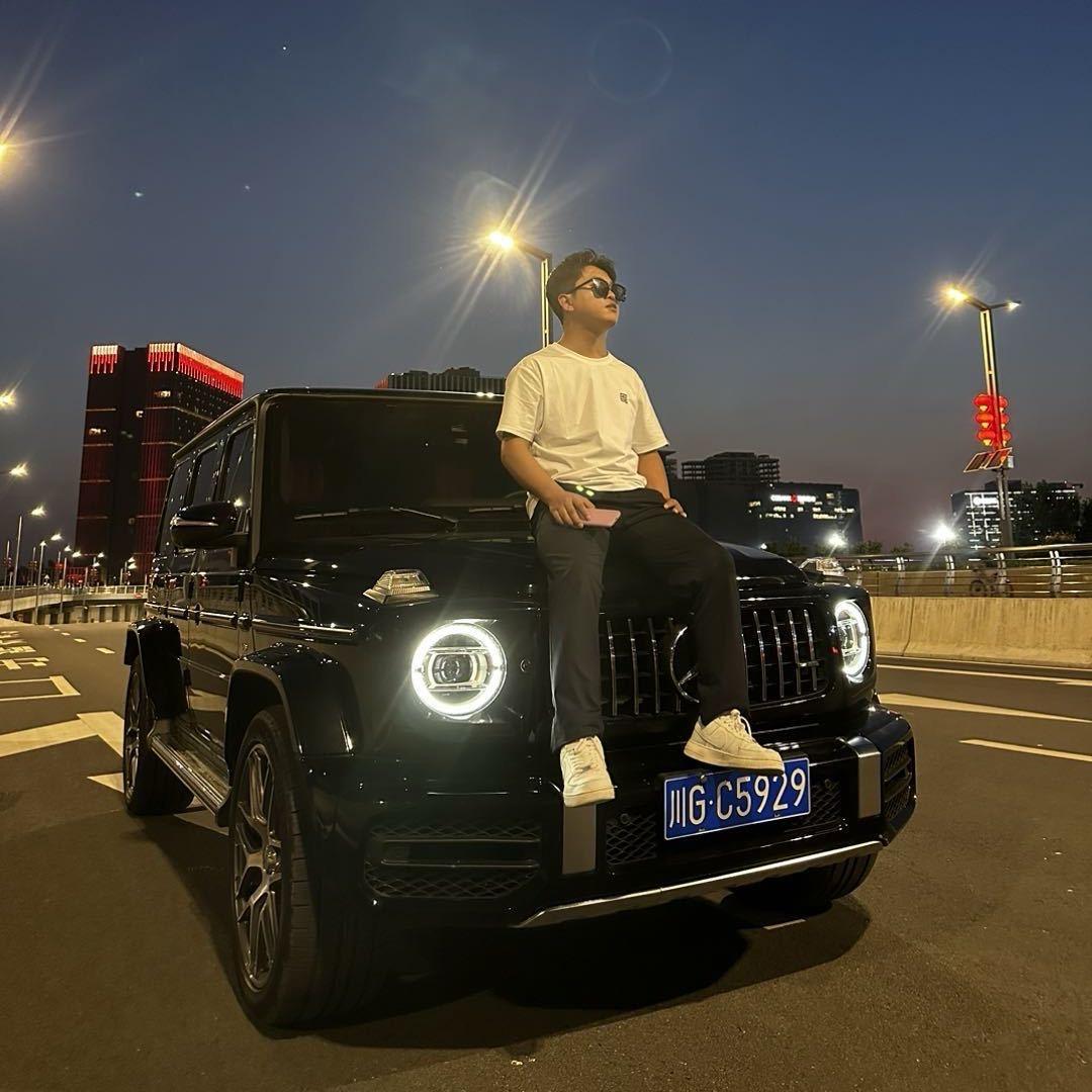 郑州霖弟二手车