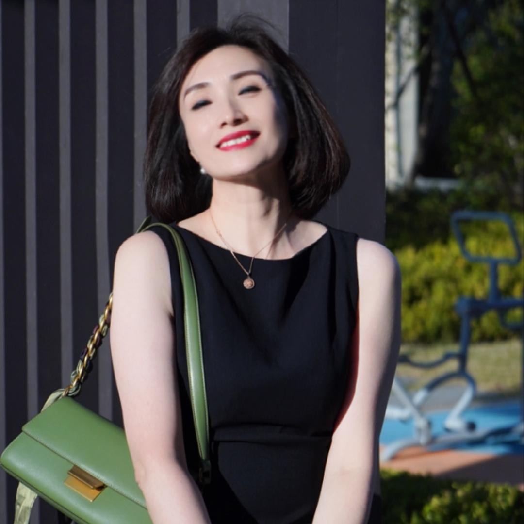 潘潘雅美衣橱