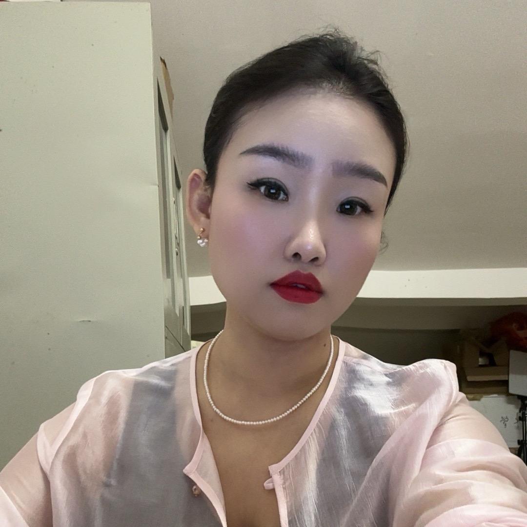 华美予麓西点旗舰店丰满小胖