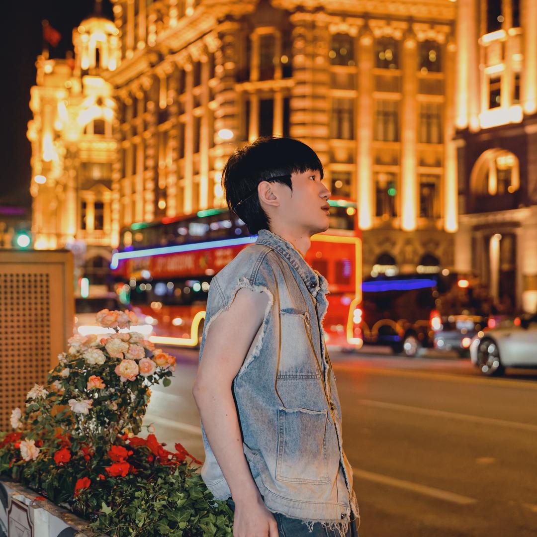 ART酒吧.总监老胡