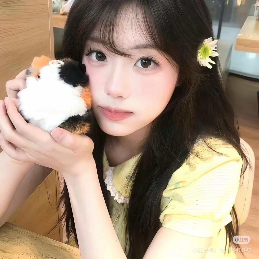 小婷^