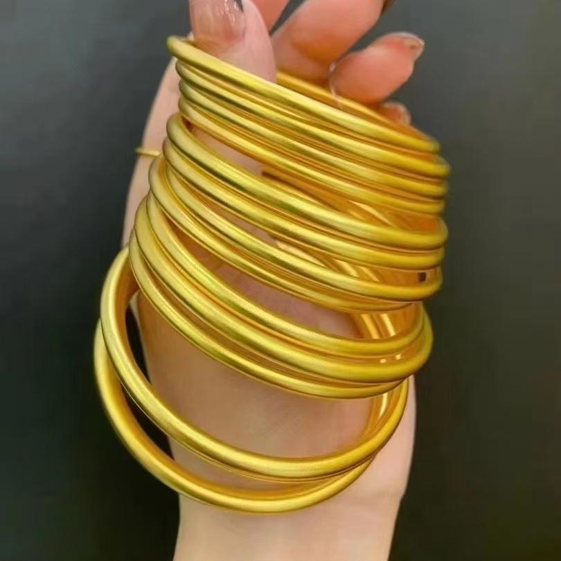 权仕狮文一派数码专卖店