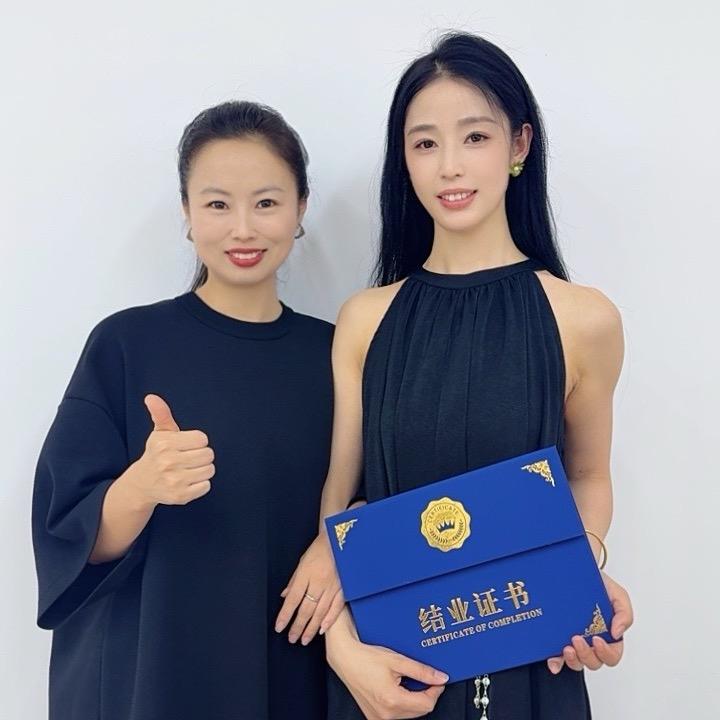 悦已妆造官方号