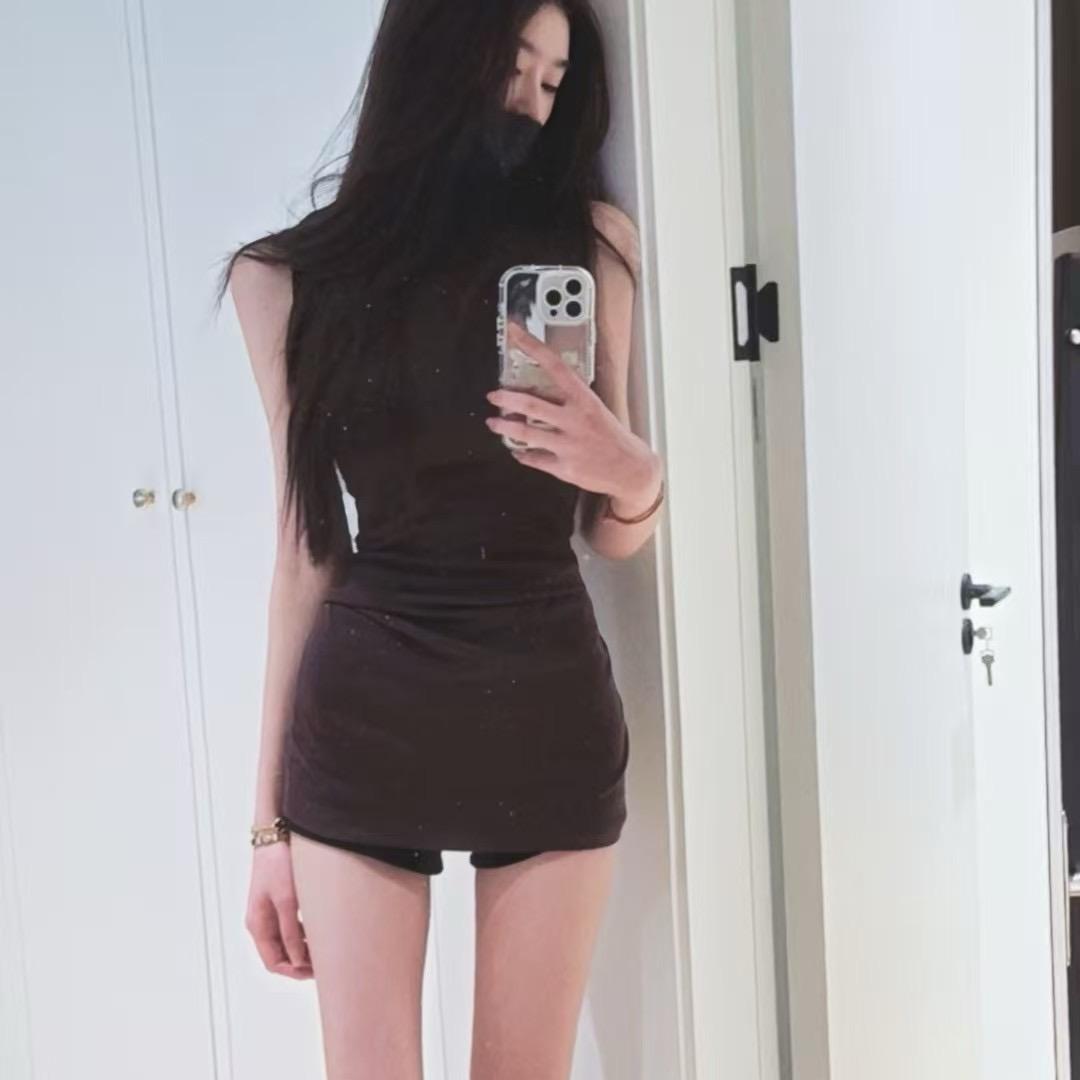 肤白貌美大长腿1.68米的霸道女总裁