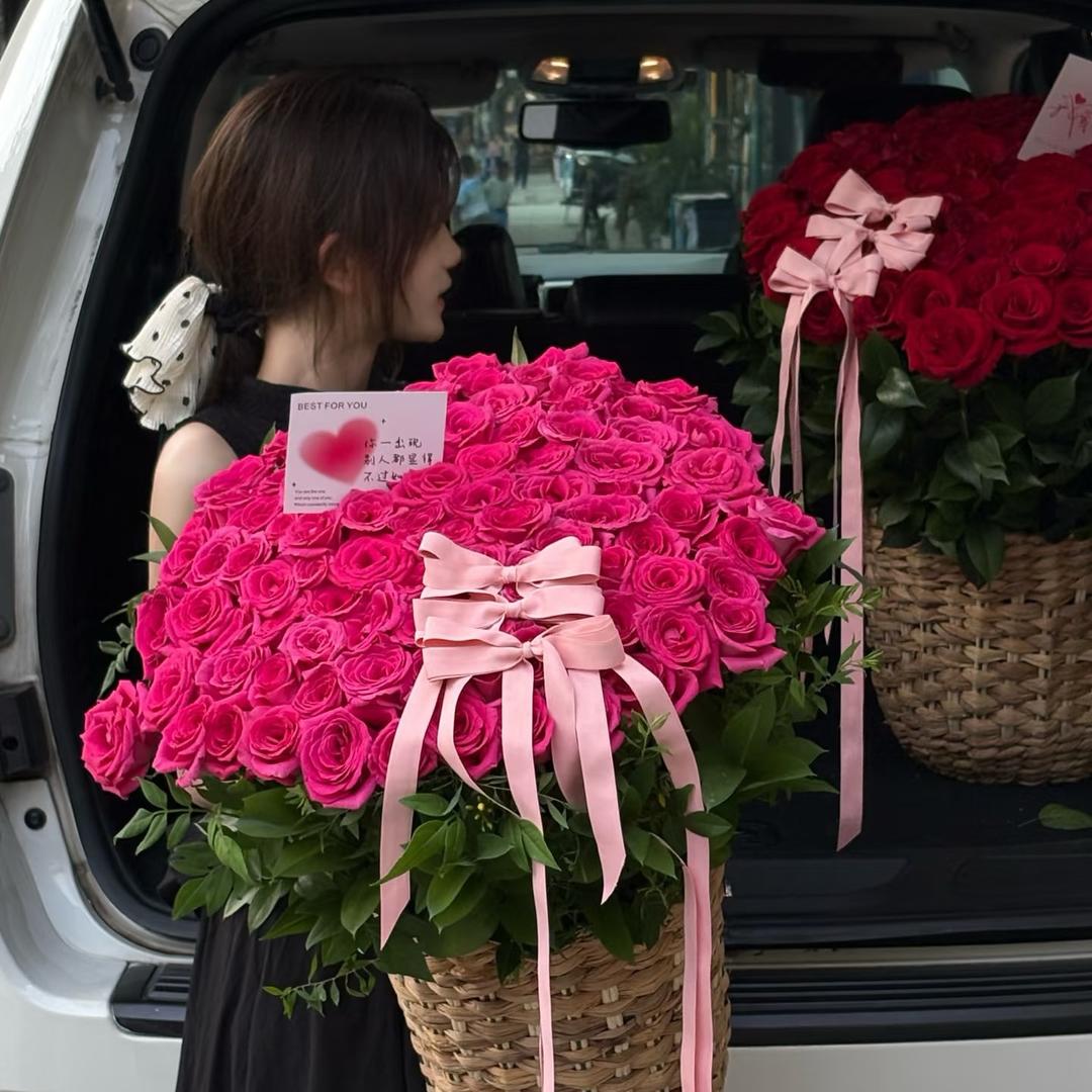 利津邂逅鲜花 蛋糕甜品店
