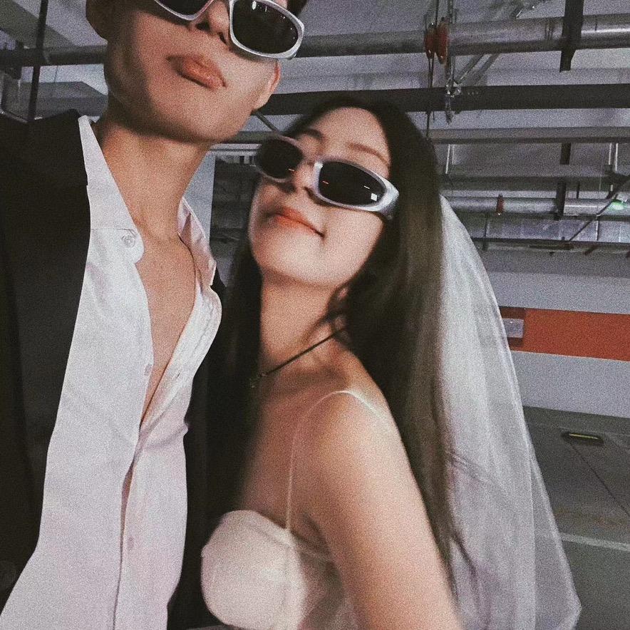 L                  .