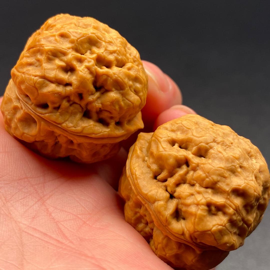 品味云南野生铁核桃工艺品店