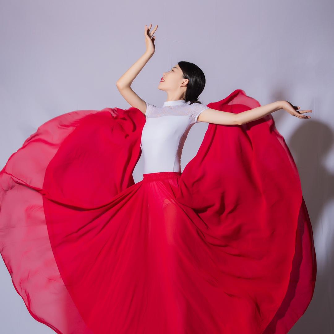 (⁎⁍̴̛ᴗ⁍̴̛⁎)玫瑰花🌹