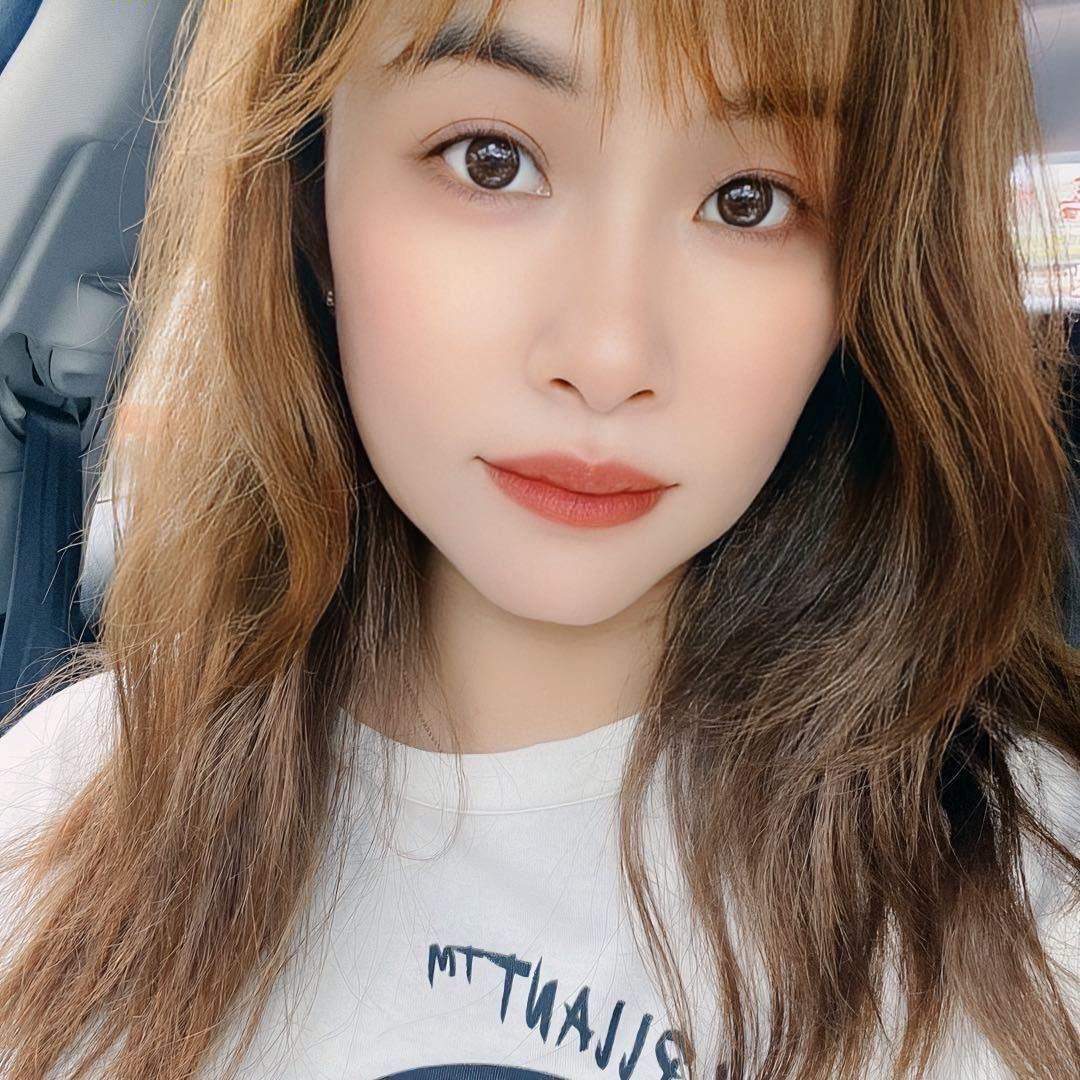 😋我是玉玉吖~