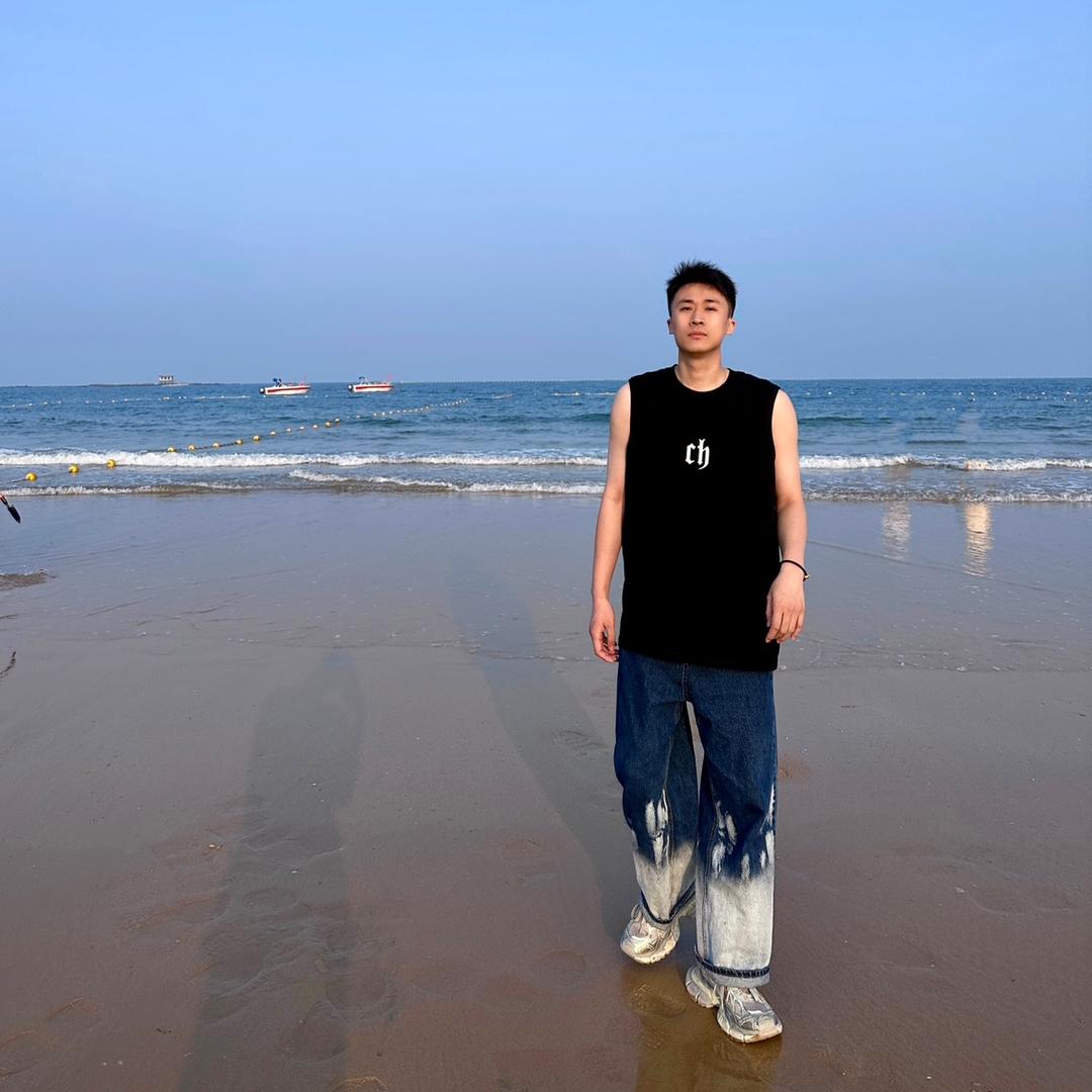 李昊然