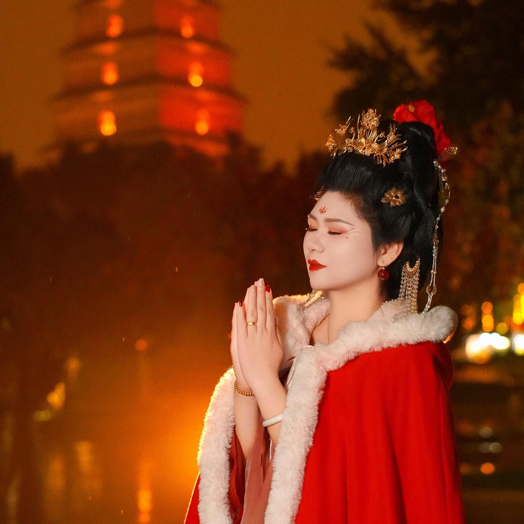 是芳芳吖