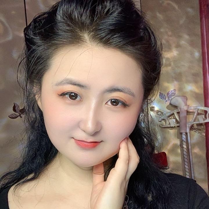 禾苗吖
