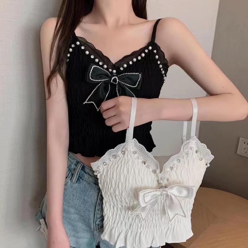 爱尚美内衣折扣店