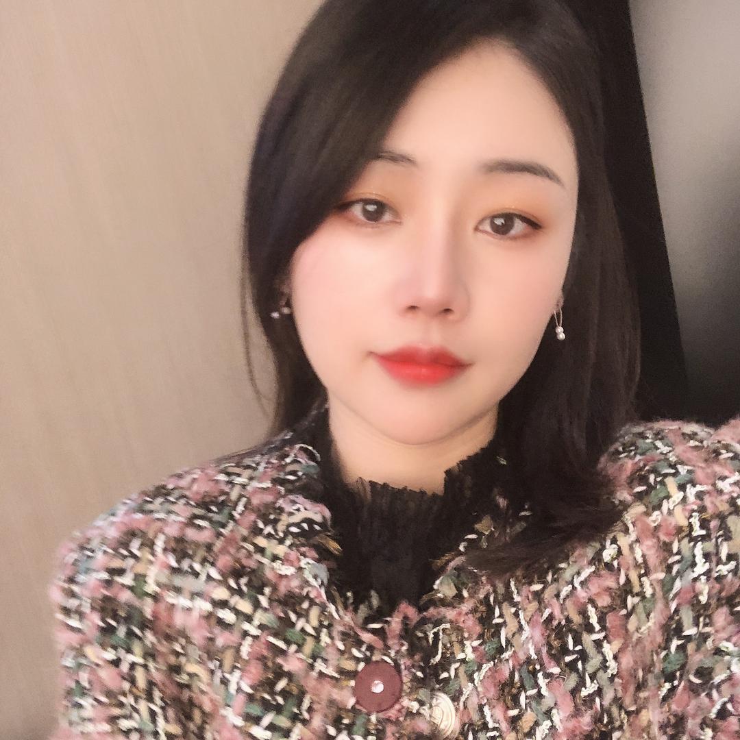 YANGYANG洋洋