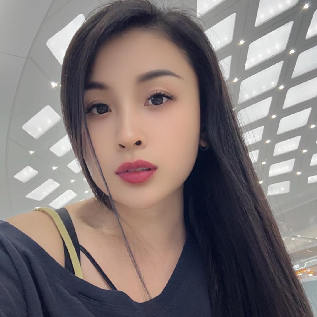 🦹¹ᶟ₁₄微笑向暖💕 ❧⁵²⁰