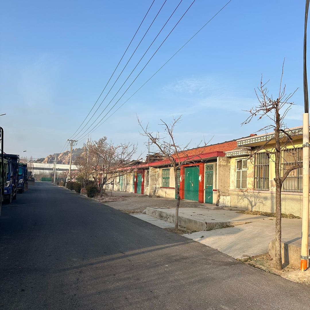 胶南民房小庭院♥