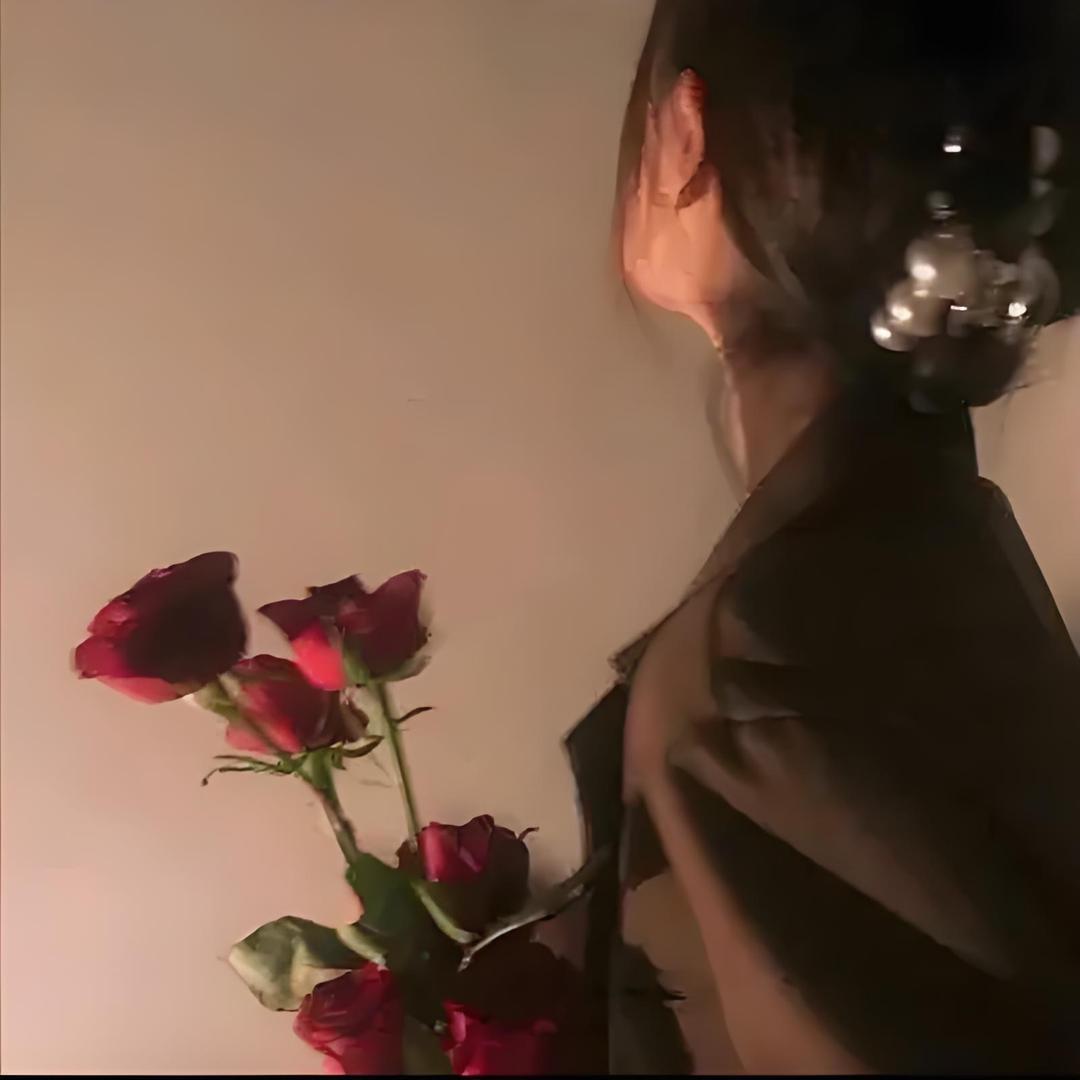 显眼包，可无