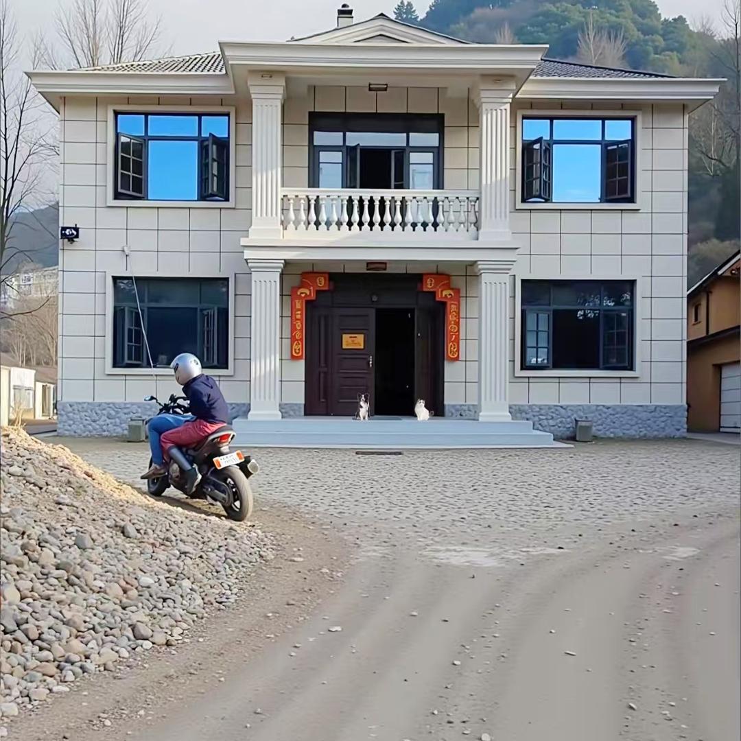 别墅屋顶二哥 家家美建材店