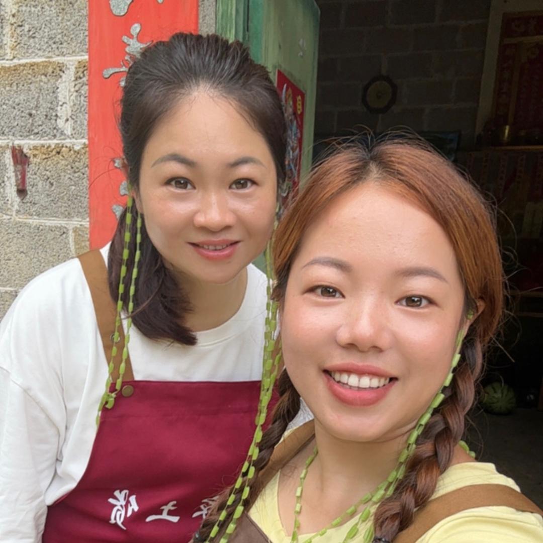 玉婷（微光正能量）